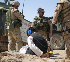 Canadian troops in Afghanistan, with prisoner, September 2006. (Les Perreaux.) Remember: Mr. Colvin’s allegation is not that any Canadian soldiers tortured anyone – but that we passed (sometimes perhaps quite innocent) prisoners on to Afghan soldiers, who were known to torture.