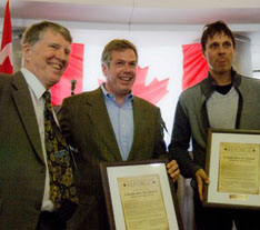 (L to r) Phil Taylor of CIUT radio, Peter Donolo, and Royal Canadian Air Farce alumni Alan Park at Toronto forum on “Does Canada Need a Queen?”, May 2009.