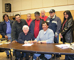 Signing of a Memorandum of Co-operation between the Ontario government and the Webequie First Nation, May 14, 2004. The memorandum committed “both parties to enhance communication and understanding that may foster job creation and economic growth in the area.”