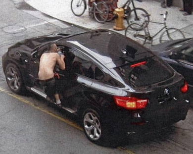 According to press reports, this is Darcy Sheppard confronting a driver in Toronto in an August 2009 photograph, released to the public on May 25, 2010.