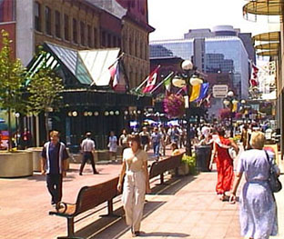  Sparks Street mall in Ottawa. Does Jane Taber ever hang out there? Who knows? As they say in the Byward market, maybe, maybe not. 